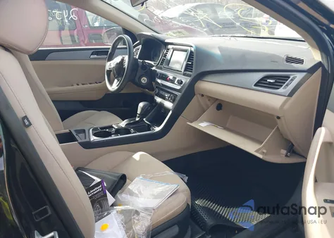 2019 Hyundai Sonata Se z USA, uszkodzony, nr VIN 5NPE24AF0KH749025